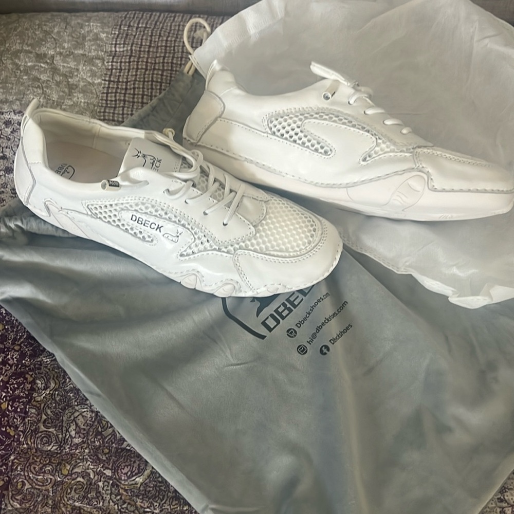 NEW DBECK SHOES